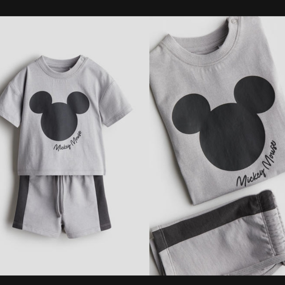 DISNEY/H&M Light Gray Mickey Mouse Short Sleeve Sz 12M